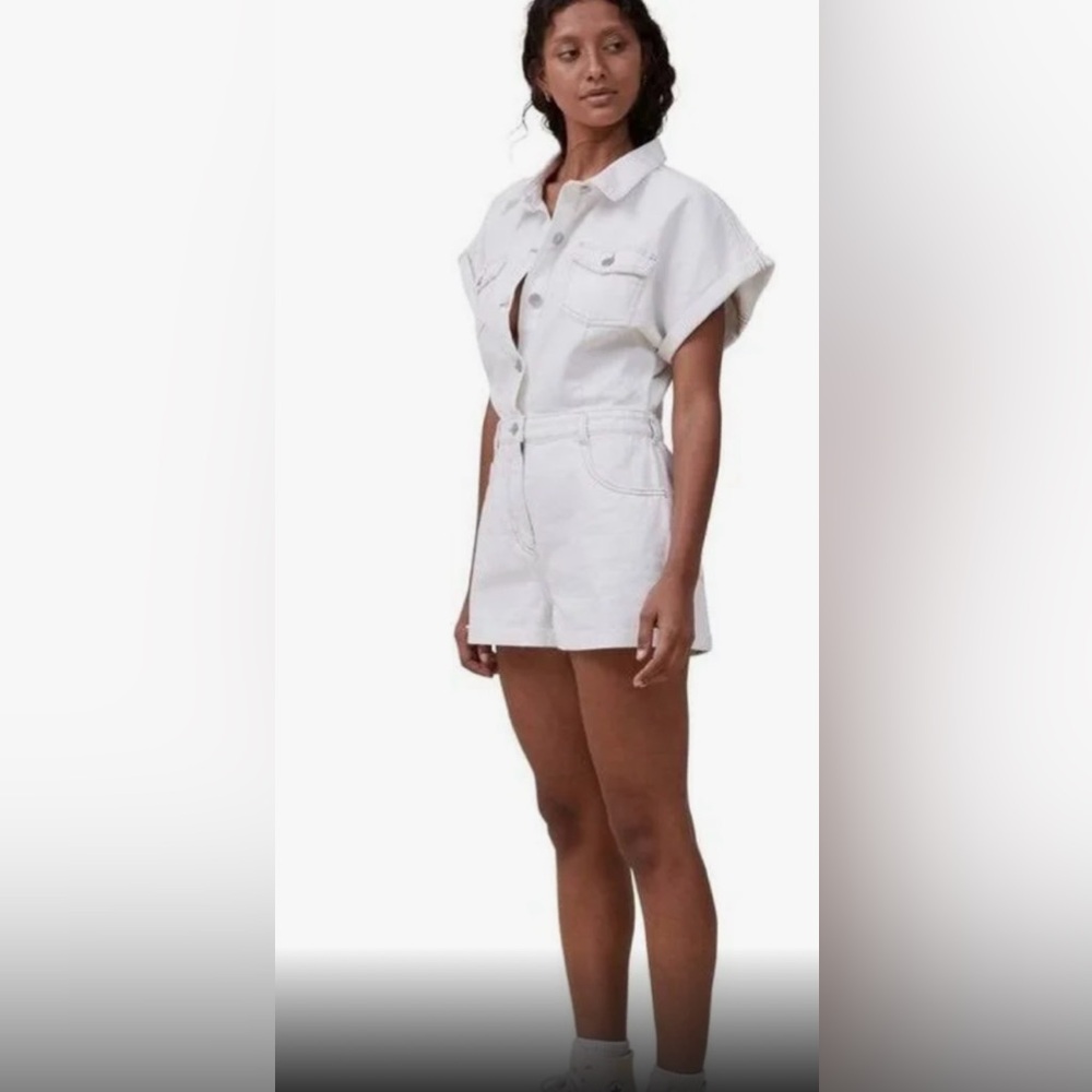 COTTON ON - NWT Women's
Denim Playsuit